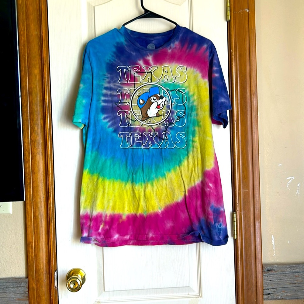 Bucky is a shirt beautiful tie-dye would look great with black shorts
